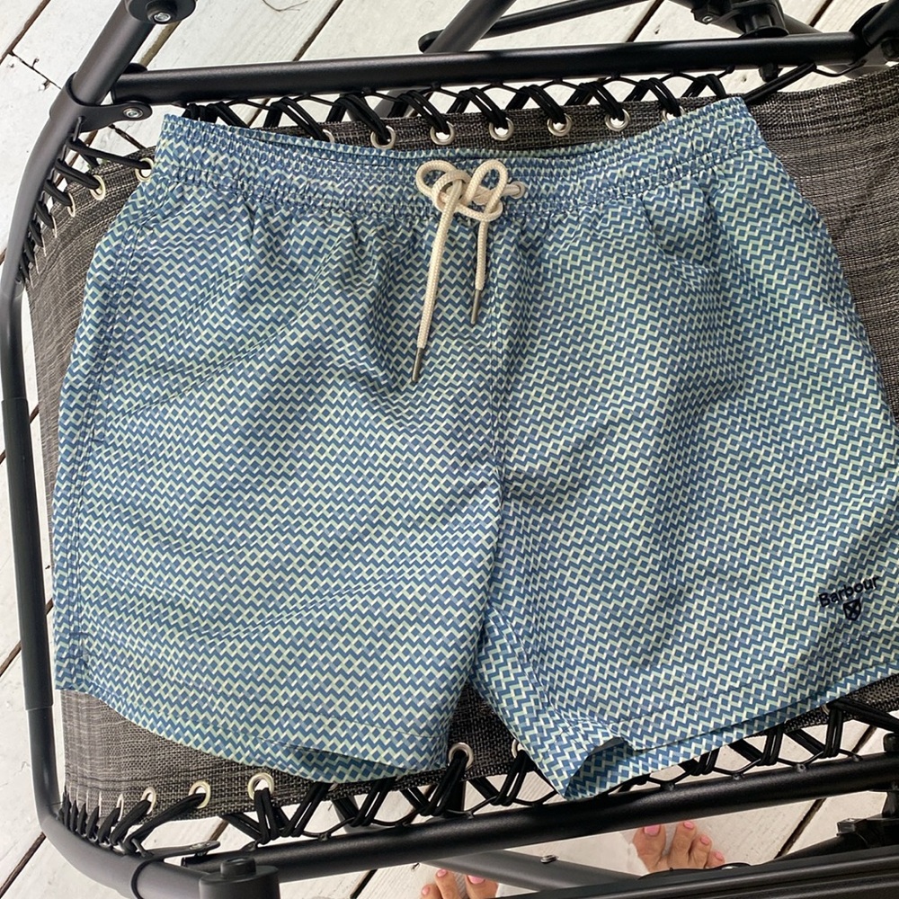Barbour Men’s Swim Trunks Size M Like New!